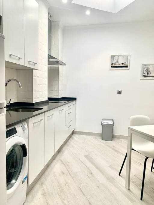 Apartamento Nuevo Centro Historico De Malaga Bagian luar foto